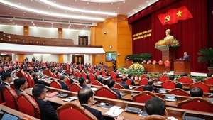 Party Central Committee’s 14th meeting wraps up