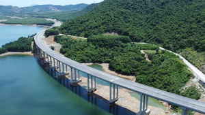 Breakthrough year for transport infrastructure