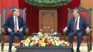 Party chief hosts Secretary of the Belarusian State Security Council