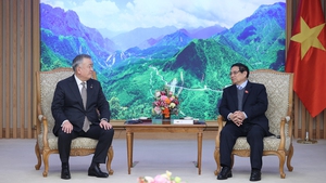 Prime Minister Pham Minh Chinh receives President of Yamato Holdings