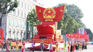 Rehearsal for grand parade marking 50th reunification anniversary