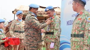 Vietnamese peacekeepers honored with UN medal in South Sudan