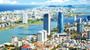 Viet Nam sets up first free trade zone
