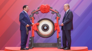 Prime Minister visits Shanghai Stock Exchange