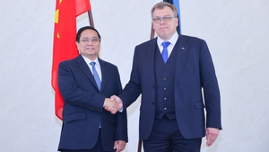 Prime Minister Pham Minh Chinh meets with Estonian Parliament President Lauri Hussar