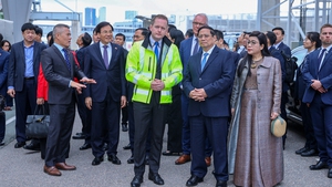 Gov’t chief tours Port of Tallinn and Tallinn Old Town