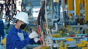 Viet Nam’s PMI rebounds despite new U.S. tariff policy