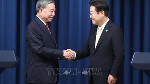 Viet Nam, South Korea agree to make scientific and technological cooperation new pillar of bilateral ties