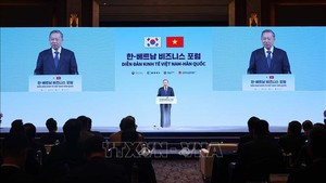 General Secretary To Lam attends Viet Nam-South Korea Business Forum in Seoul