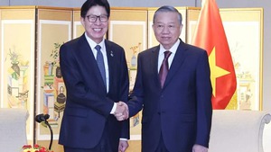 General Secretary To Lam meets Busan Mayor Park Hyeong