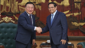 Samsung produces 2 billionth mobile phone in Viet Nam