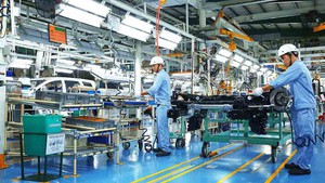 Industrial production expands 8.6% in first seven months