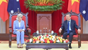 General Secretary To Lam meets Australian Governor-General