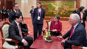 President meets foreign leaders on sidelines of 80th anniversary of victory against fascism in Beijing