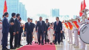 Over 30 million students enter new academic year