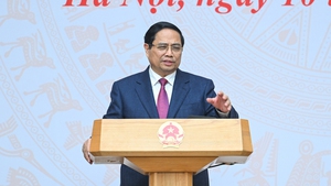 Prime Minister calls for breakthroughs in economic diplomacy