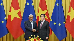 State President Luong Cuong holds talks with EC President António Costa