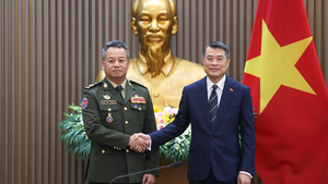 Viet Nam, Cambodia should enhance strategic exchanges
