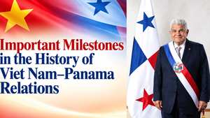 Panamanian President embarks on four-day official visit to Viet Nam