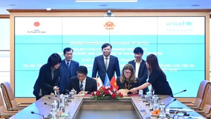 Japan, UNICEF join hands in strengthening resilience against climate disasters for children in Viet Nam