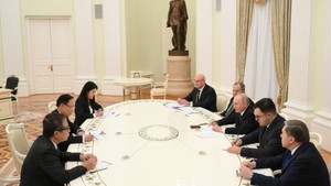 General Secretary To Lam's Special Envoy meets President Putin