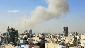 Vietnamese diplomatic missions issue Middle East travel advisories