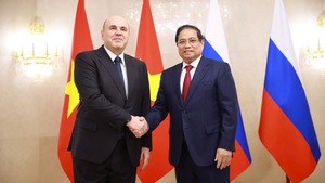 Vietnamese, Russian Prime Ministers hold talks in Moscow