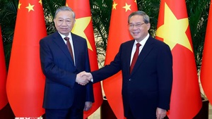 General Secretary, President To Lam meets Chinese Premier Li Qiang