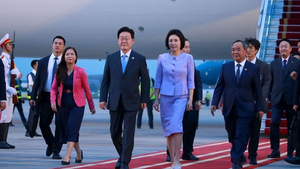 South Korean President embarks on state visit to Viet Nam