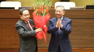 Tran Thanh Man re-elected as top Vietnamese legislator