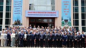 Vietnamese, Russian universities sign more than 500 cooperation agreements