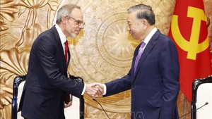 Viet Nam has potential to become leading country in region in technology: Amazon Senior Vice President