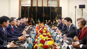 Viet Nam prioritizes tech and innovation cooperation with Singapore