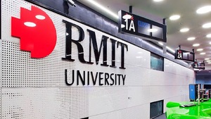 Education minister holds authority to approve foreign university branches in Viet Nam