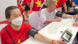 Elderly citizens to receive free annual health checks from 2026