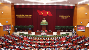 CPV Central Committee discusses new development model