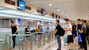Coordination mechanism for management of foreigners' entry, exit, transit, and residence
