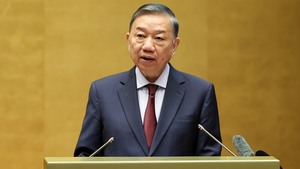 Top leader calls for swift implementation of Party resolutions