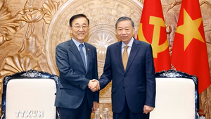 Top Vietnamese leader receives Korean minister