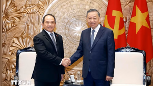 Viet Nam treasures ties with Philippines, top Vietnamese leader says
