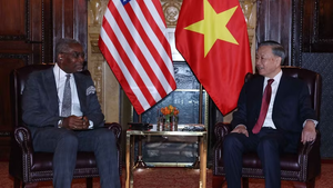 To Lam meets with U.S. House lawmakers