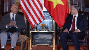 Top Vietnamese leader meets with foreign friends in New York