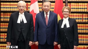 To Lam meets top Canadian legislators