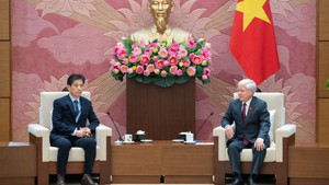 NA Standing Vice Chairman receives KOVECA delegation
