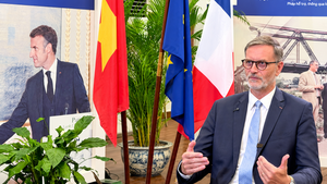 Top Vietnamese leader's upcoming visit to inject new momentum into Viet Nam-France relations