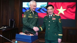 Viet Nam, Russia promote defense cooperation