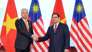 范明正总理主持仪式 欢迎马来西亚首相伊斯梅尔•萨布里•雅各布来访