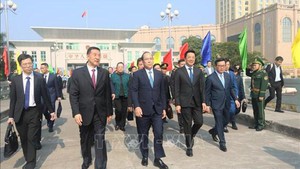 越南祖国阵线与中国全国政协友好交流活动在广宁举行