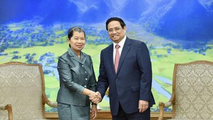 范明正总理会见柬埔寨副首相
