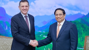 范明正总理会见保加利亚驻越南大使